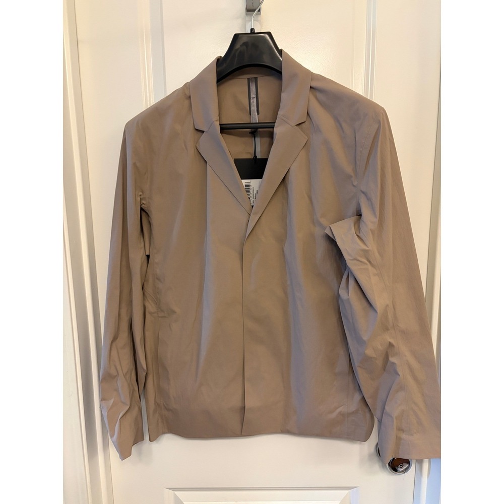 Arc'teryx Veilance Spere LT Blazer Soil Men Medium NWT‎